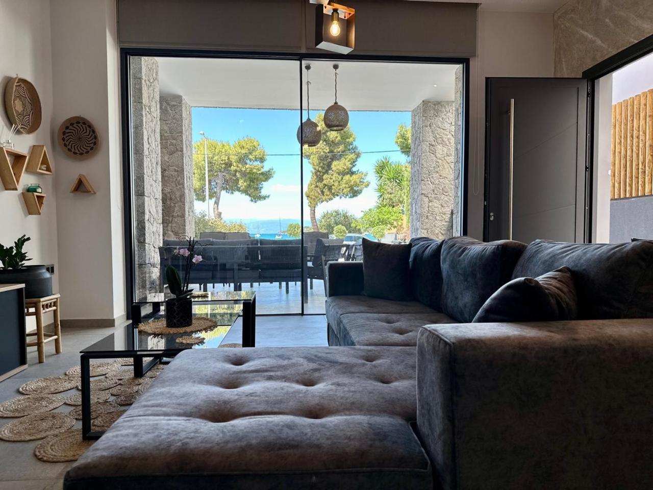 George's Soul Apartment *